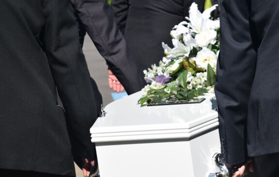 funeral caskets and urns